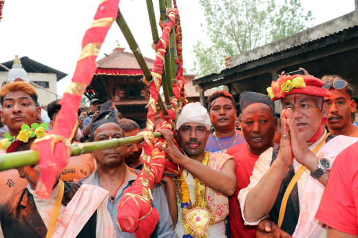 सुजनले दोस्रो पटक जिब्रो छेडेर जात्रालाई निरन्तरता दिँदै